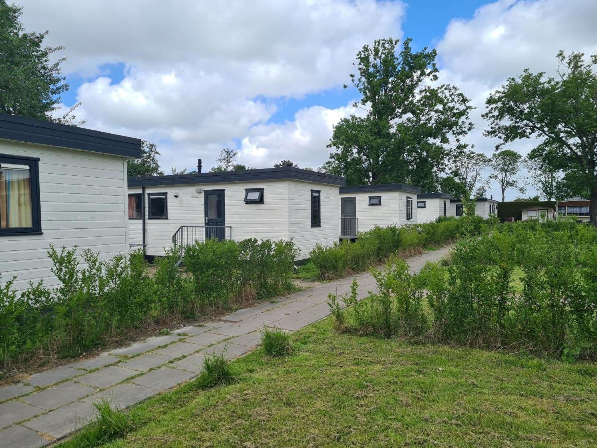 Holiday Chalet Basic Leilighet Hensbroek Eksteriør bilde